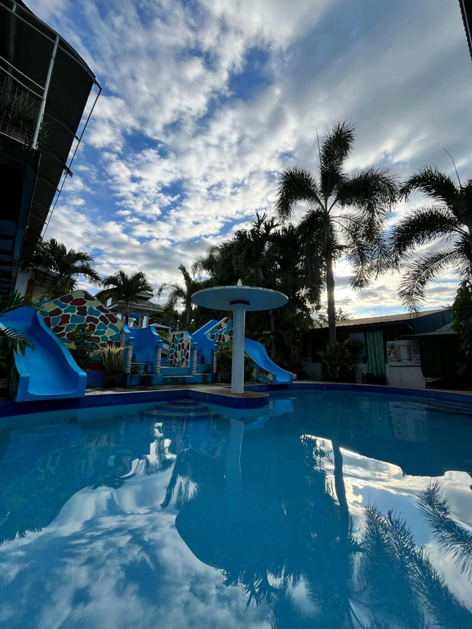 Isla Paraiso Resort-Hotel Sison Exterior photo